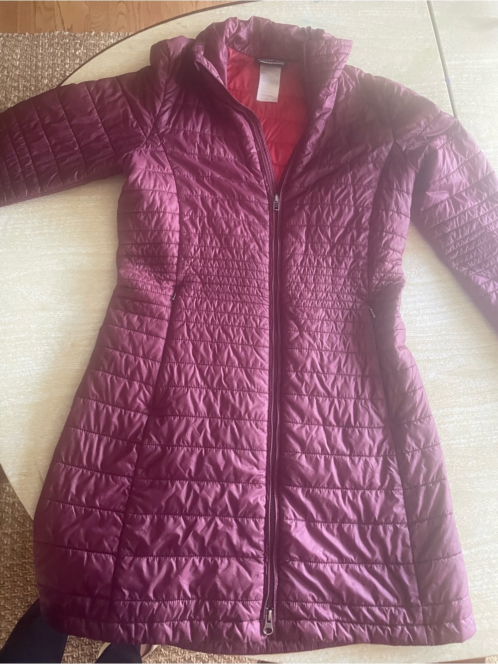 Patagonia Women's Long Quilted Puffer Coat in Berry Plum small lightweight
